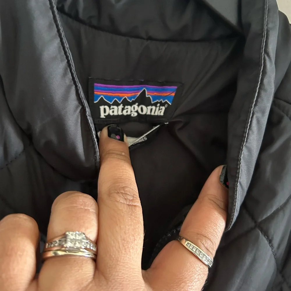 Patagonia Jacket - black quilted nano-puff - Picture 5 of 13